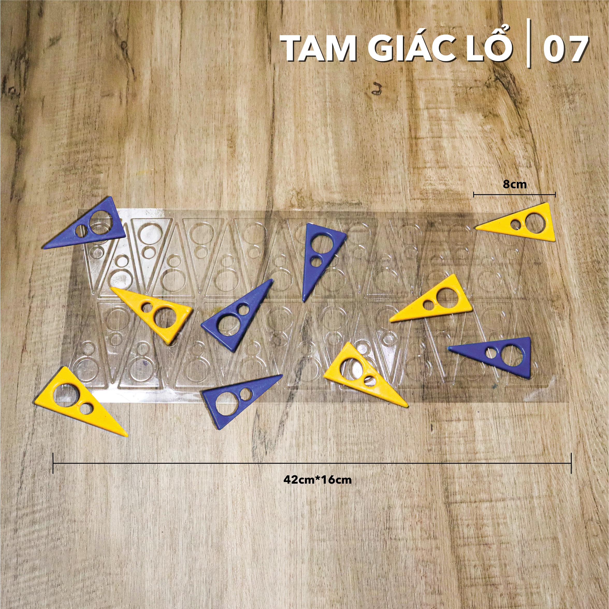 Khuôn Định Hình Tam Giác Lổ